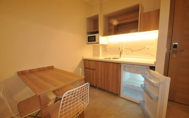Isla Apartments