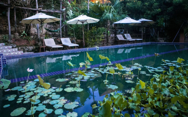 Le Bout du Monde Khmer Lodge