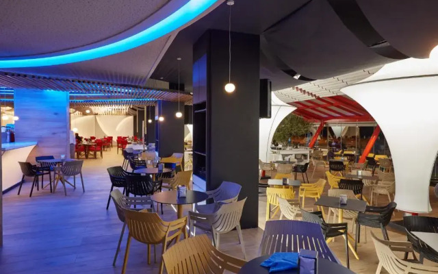 Les Dunes Suites Benidorm Apartments