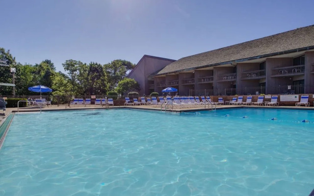 Deer Creek Lodge & Conference Center
