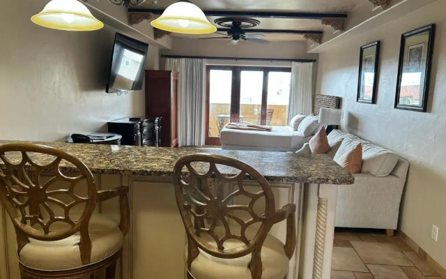 Ocean Lodge