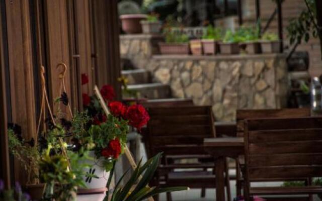 HyeLandz Eco Village Resort