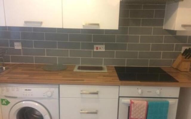 Cosy 3 bed detached house Birmingham