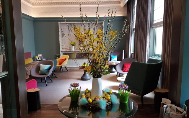 Signature Townhouse Hyde Park