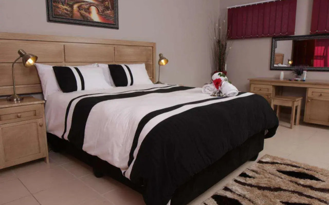 Casa Bianca Guest Lodge