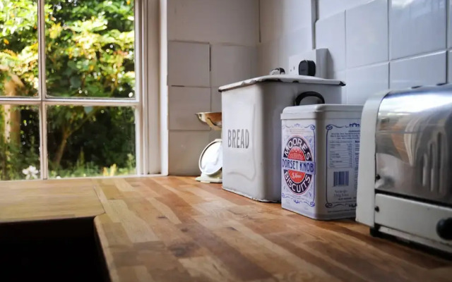 The Manor House Moreton