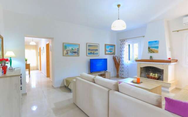 Achilleion Forest Villa