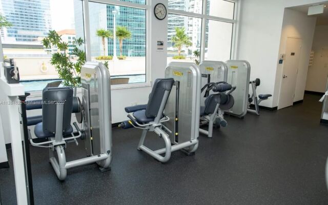 Modern Brickell Condo With Amazing Bay Views