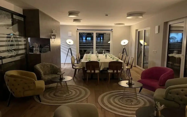 Bader Suites