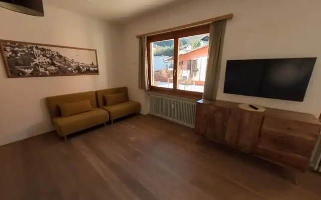 7 Rooms