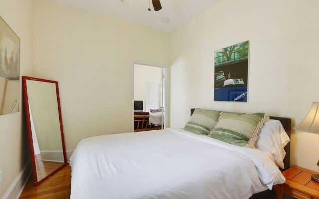 Montgomery Apartments on Magazine Street