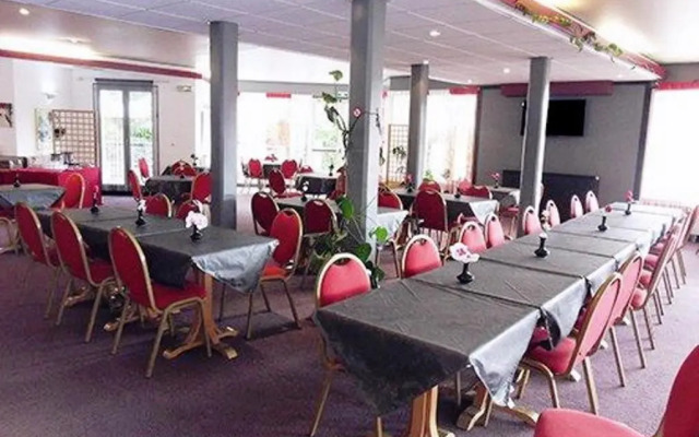 Kyriad Saint Fargeau Ponthierry Apollonia