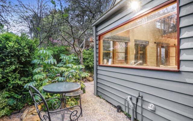 Rubys Amethyst Cottage