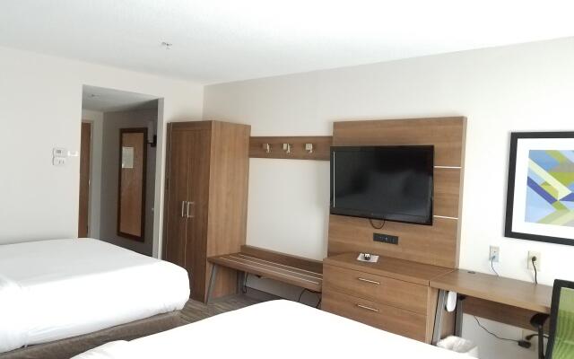 Holiday Inn Express & Suites Lenoir Cty by IHG