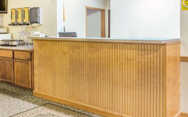 Super 8 Prairie Du Chien