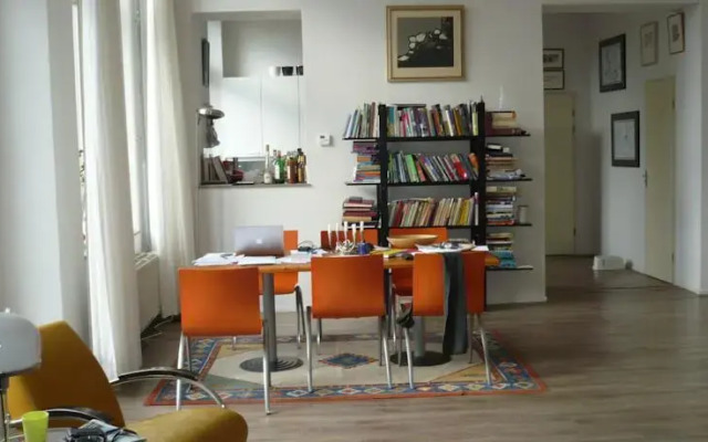 ApartmentHotel Blue Train