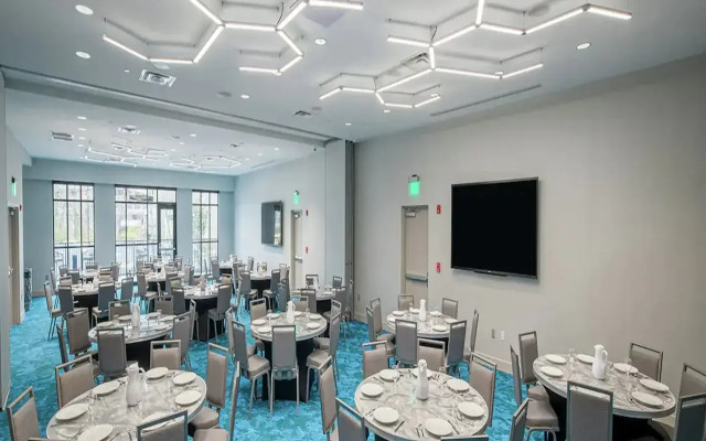 Hilton Garden Inn Pomona Chino