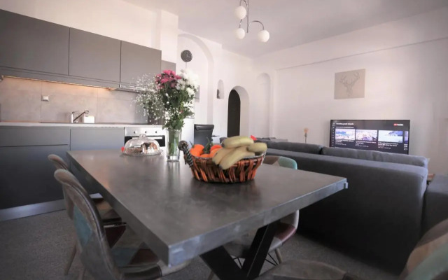 Modern 2 Bedroom Apartment Next To Metro - Marousi