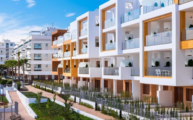 Splendid Apartment in Orihuela Costa With Garden