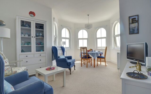 Exquisite Apartment in Bexhill Kent With Balcony