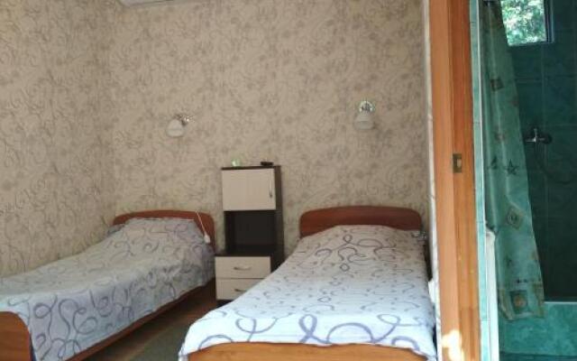 Guest House on Samburova 279