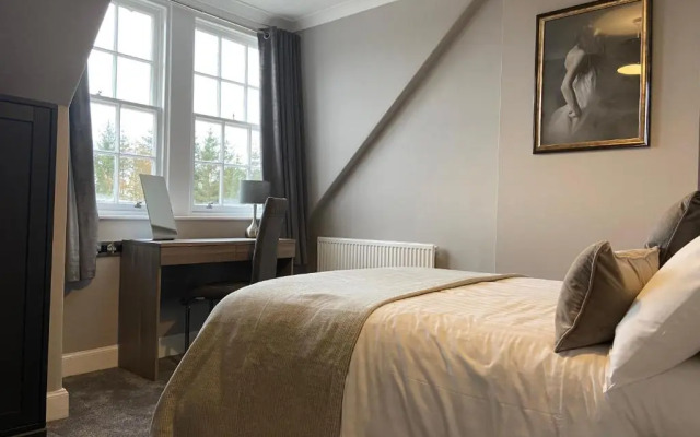 Mercure Peebles Barony Castle Hotel