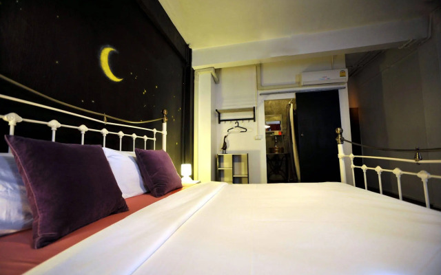 Room @ Bangkok