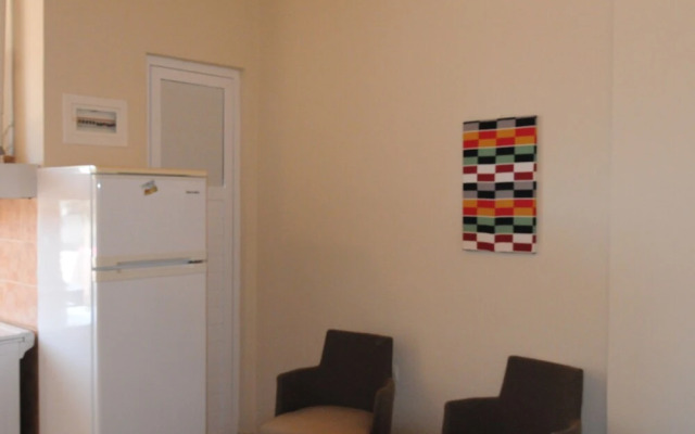Rossa Studios