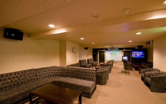 Maholova Minds Miura