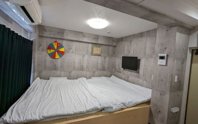 Koganeno-Mori Apartment