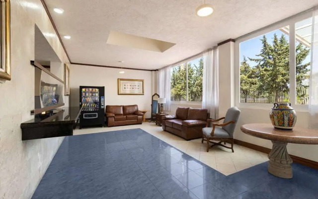 Howard Johnson by Wyndham Toluca