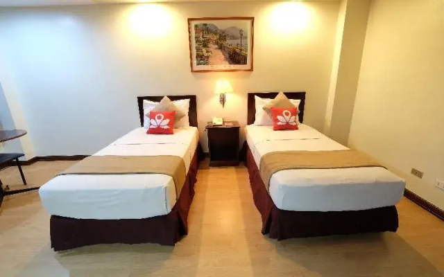 ZEN Rooms Basic Quezon V Mapa
