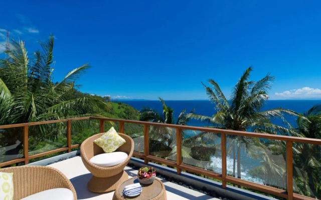 Malimbu Cliff Villa