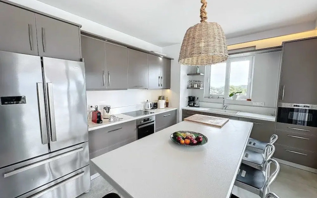 Modern VIP Villa 100 Privacy Stunning Views