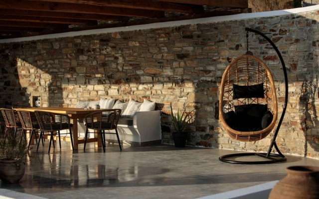 Naxos Skyline Villas