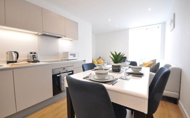 Rwh Serviced Apartments Bracknell