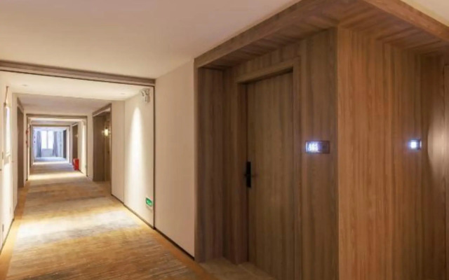 Amigo Hotel(Dongguan Railway Station)