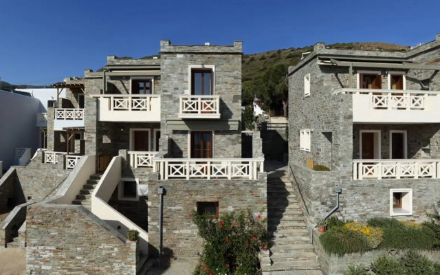 Aithra Apartments & Suites