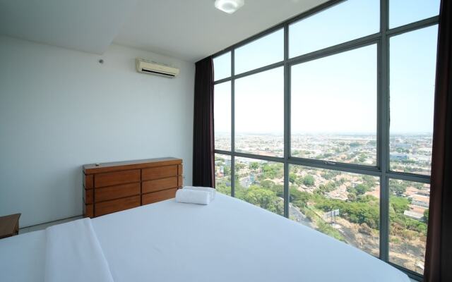Homey 1Br With Extra Room Apartment At Aryaduta Residence Surabaya