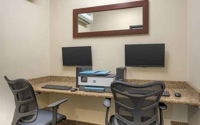 Best Western Bronco Inn