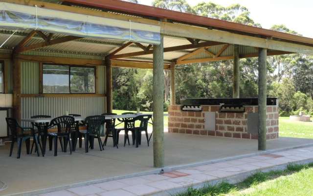 Tinglewood Cabins