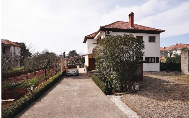 Nice Home in Zadar With Wifi and 2 Bedrooms