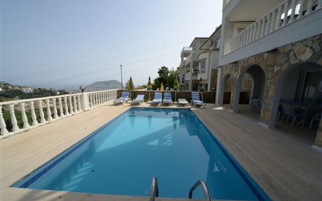 Emre White Villas 1