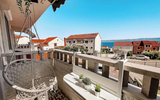 Sunset Apartments