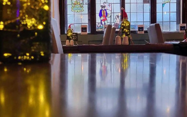 The George Hotel