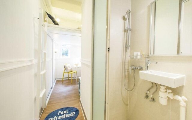 Mini Ocean Park Station - Adults Only