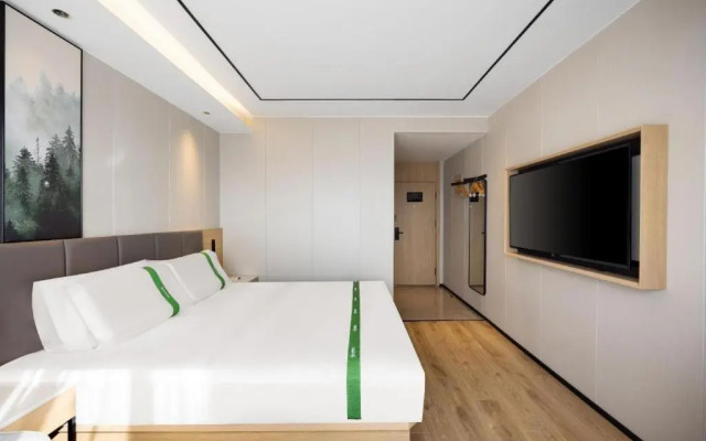 GreenTree Inn LiaoNing ShengYang TieXi HuaXiang Road Express Hotel