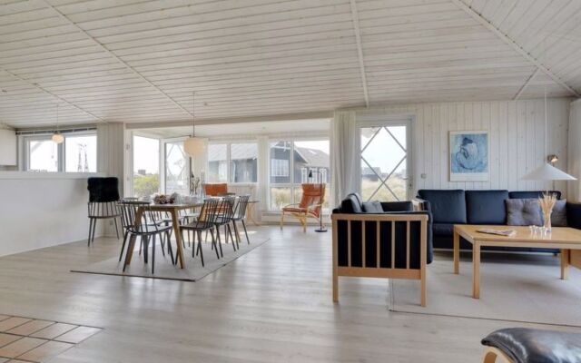 "Arbnora" - 350m from the sea in Western Jutland