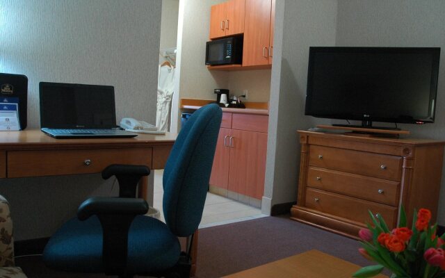 Best Western Inn On The Bay