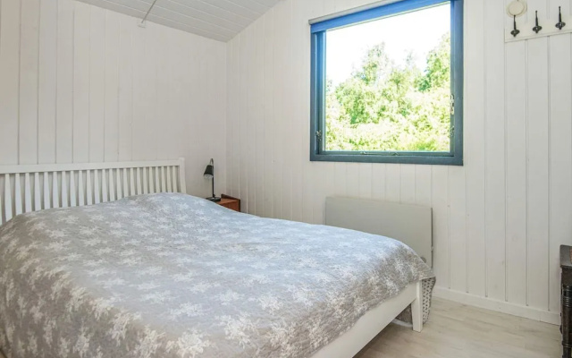 5 Person Holiday Home in Grenaa